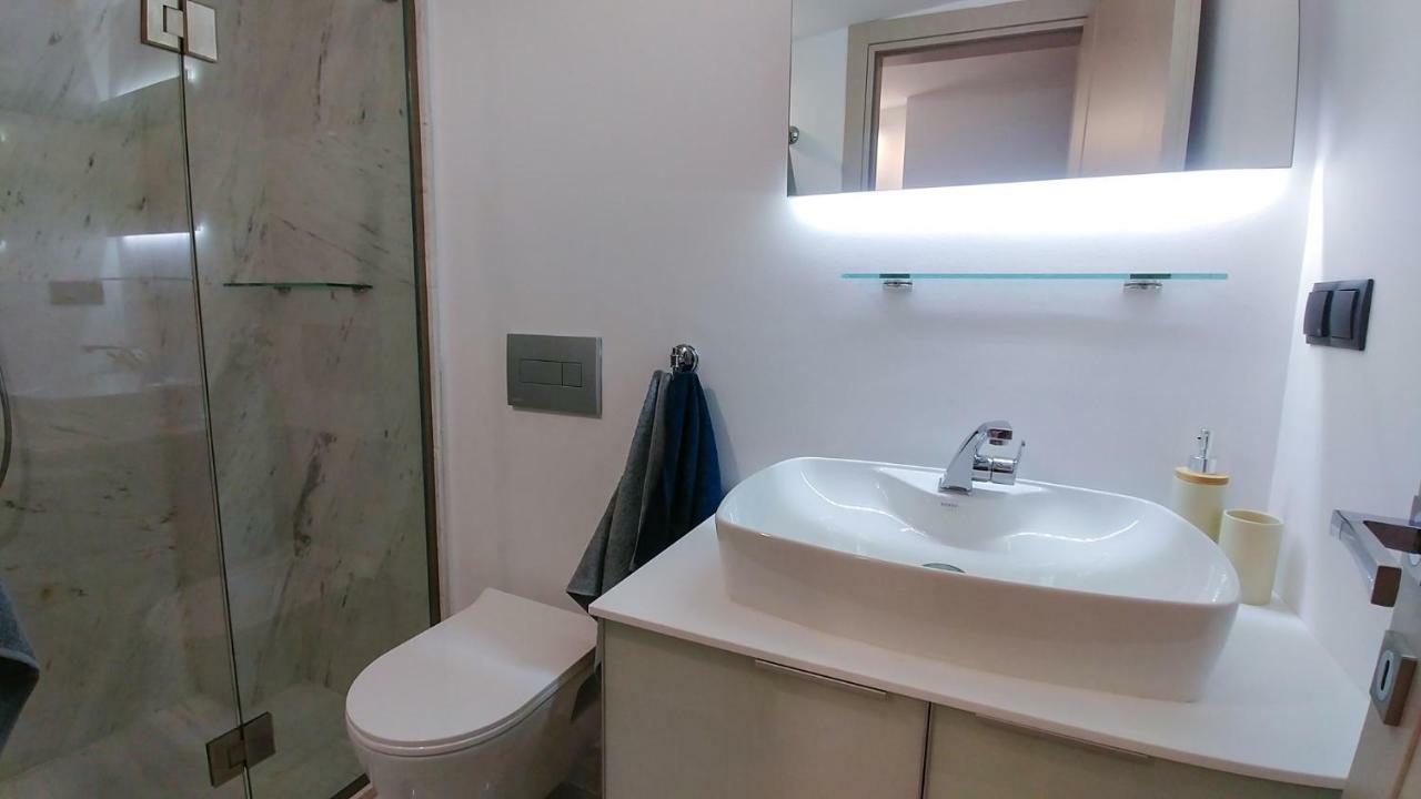 Opensky Lux Apartment Kallithea  Exterior photo